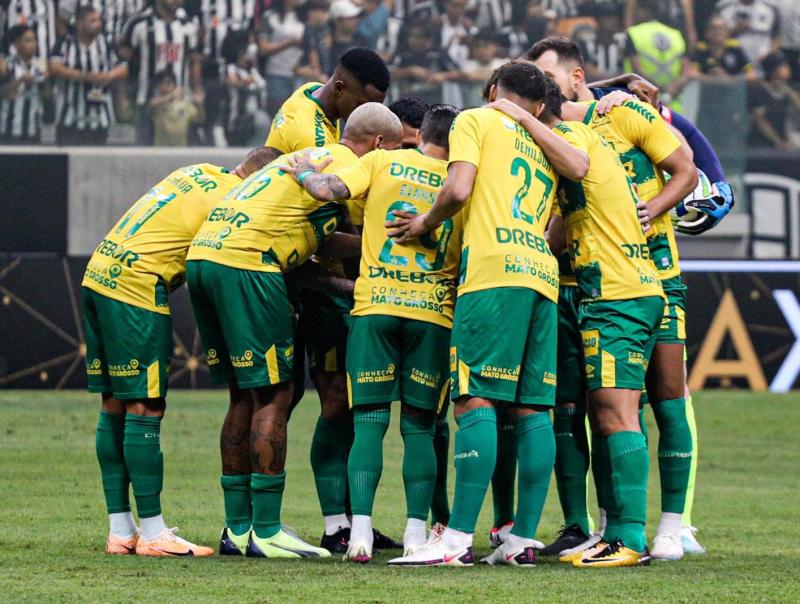 Cuiabá é superado pelo Atlético-MG fora de casa