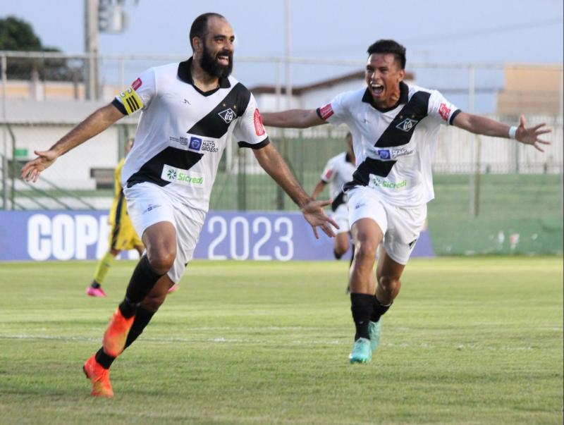 Mixto goleia Nova Mutum na abertura do quadrangular final