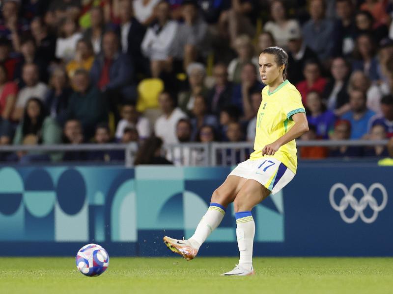 Ana Vitória disputa medalha de ouro neste sábado