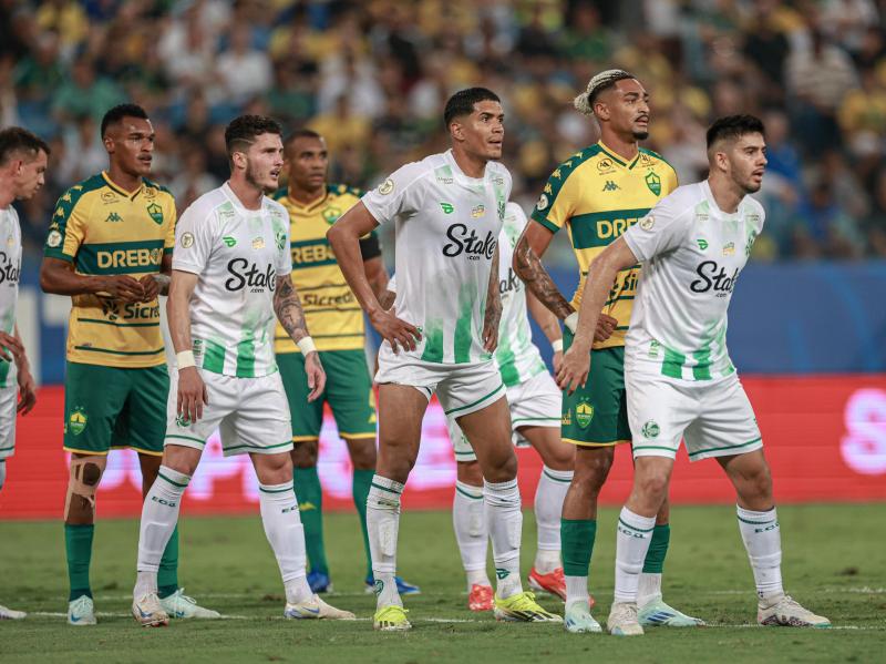 Cuiabá empata sem gols com Juventude