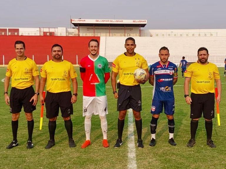 Academia vence Cáceres em jogo movimentado