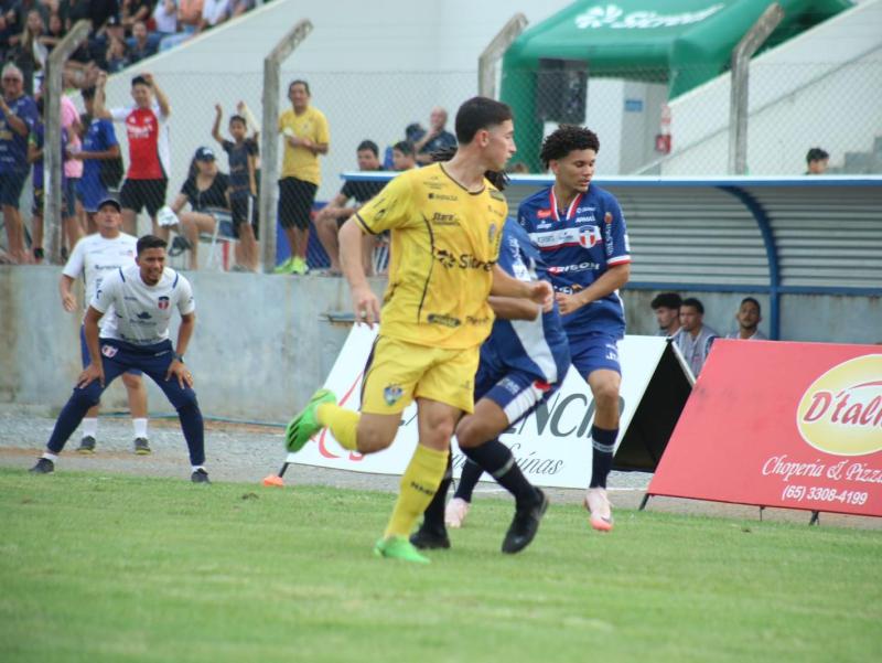 Semifinais decisivas acontecem neste sábado (26)