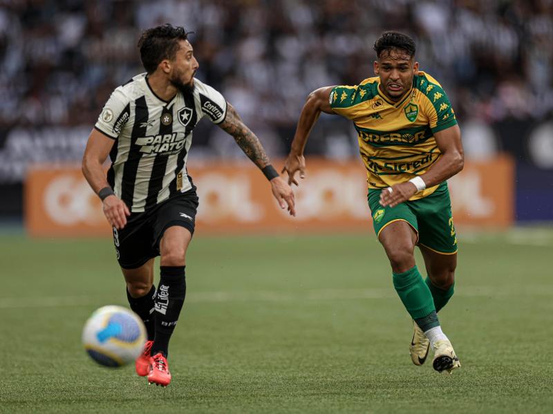 Cuiabá empata com Botafogo