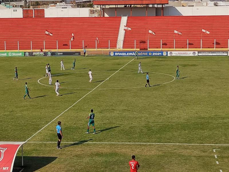 União vence o Luverdense, e garante a última vaga na semifinal