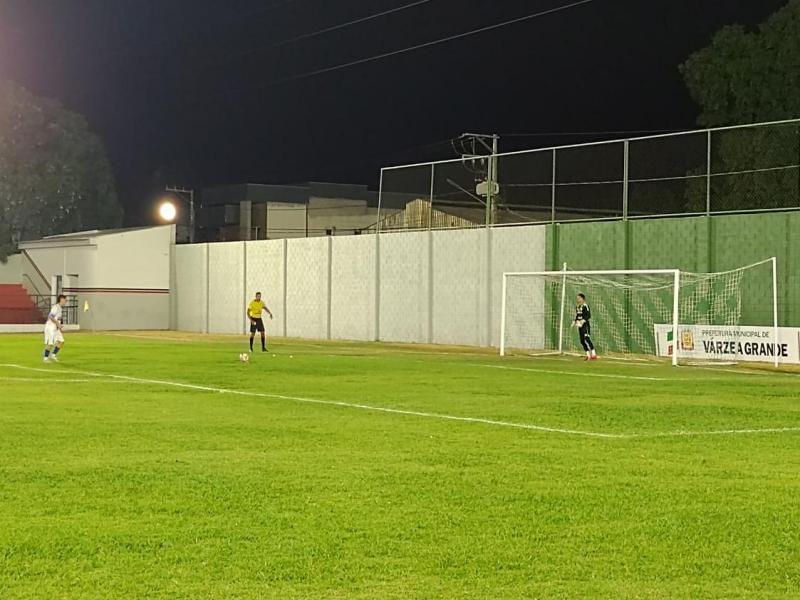 Atlético-MT vence o Cuiabá nos pênaltis, e fará final com o Mixto